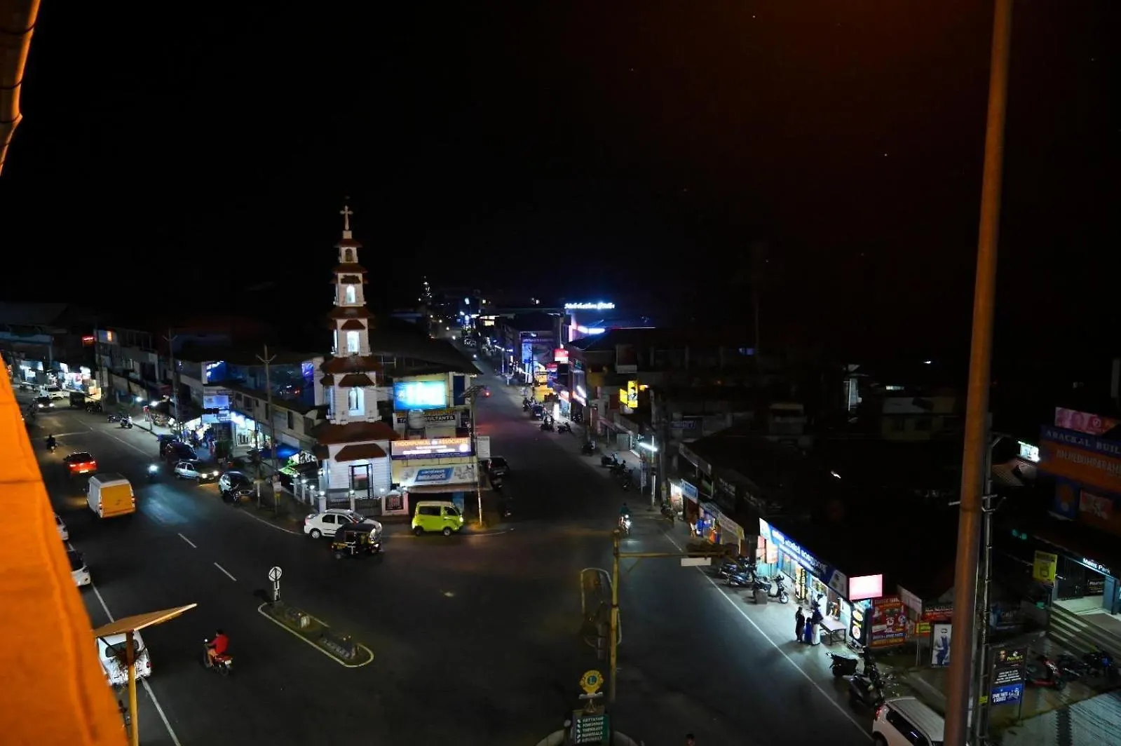 Hotel Alaina Karukachal