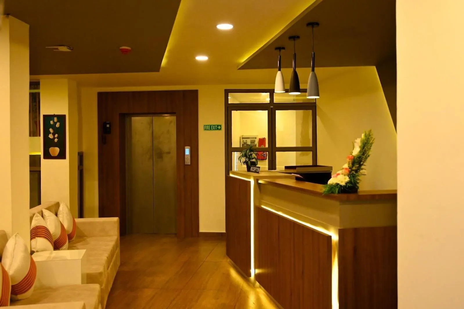 Hotel Alaina Karukachal